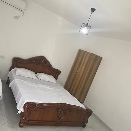Malaj Guest house *
