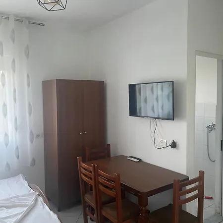 Malaj Guest house Baks-Rrjoll